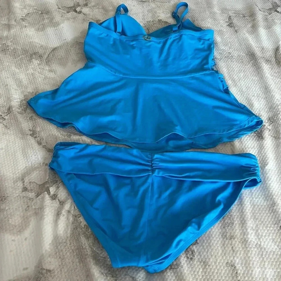 Jantzen Women's Solid Muse Tankini Top Bottom - Picture 9 of 13